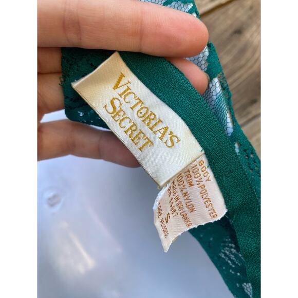 Size S // Victoria's Secret Gold Label Green Lace Teddy - Picture 4 of 4